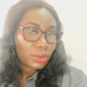 Meet your Posher, Yemisi